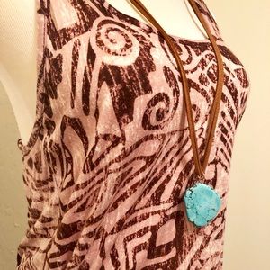 Boho Burgundy Tank, Crochet backing